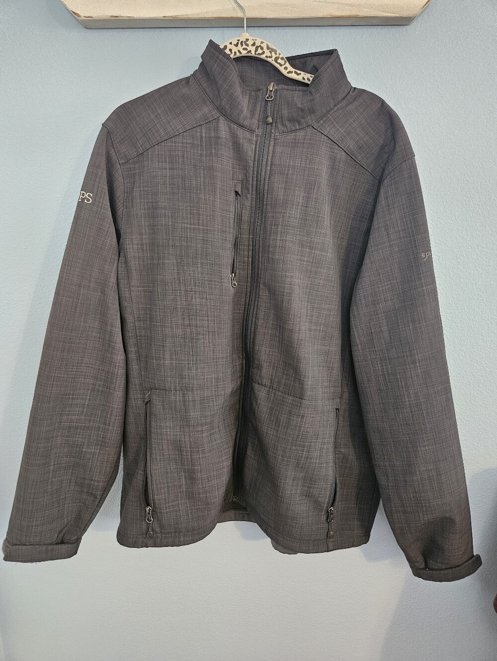 Eddie Bauer Men's Charcoal Grey Lightweight Softshell Jacket
